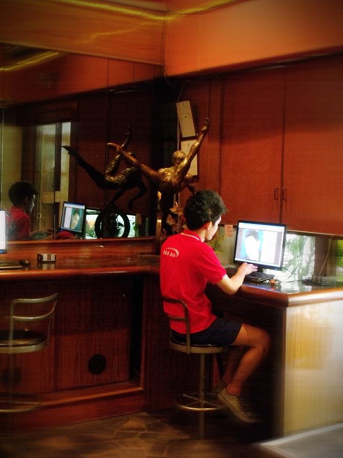 Bbb Inn กรุงเทพมหานคร ภายนอก รูปภาพ